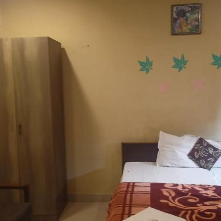 Hotel Shyam Utsav Mirzāpur Extérieur photo