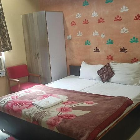 Hotel Shyam Utsav Mirzāpur Extérieur photo